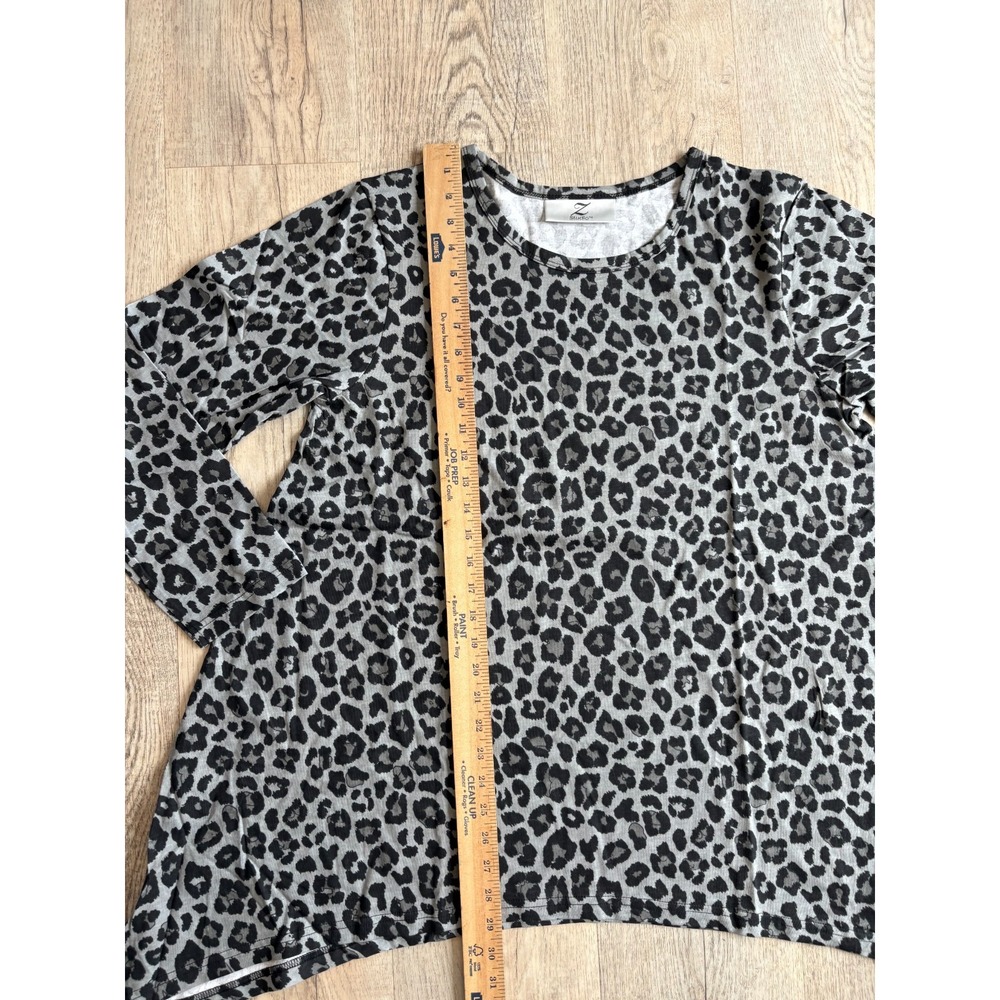 ANIMAL PRINT SHIRT LONG SLEEVE PULLOVER WOMAN'S XL Z STUDIO GRAY BLACK TUNIC TOP - Picture 3 of 9